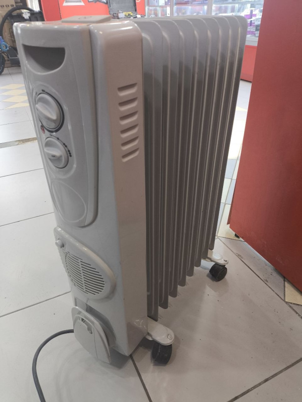 Масляный обогреватель  Blyss  NDB-1G-24