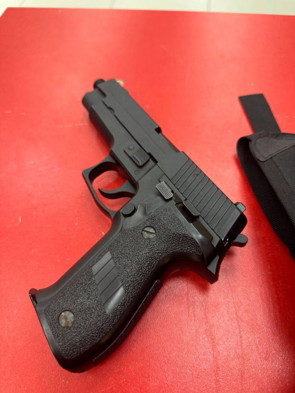 Пневматика Cyma P226