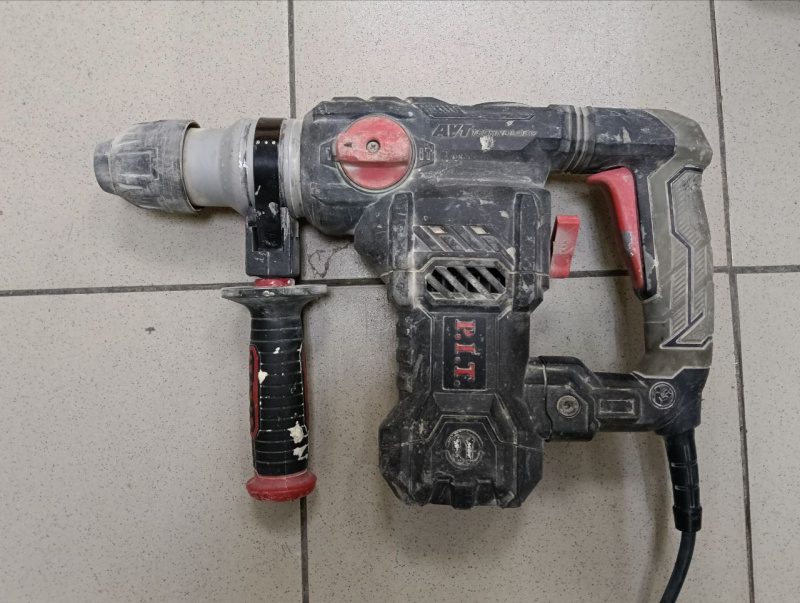 Перфоратор P.I.T. PBH32-C4