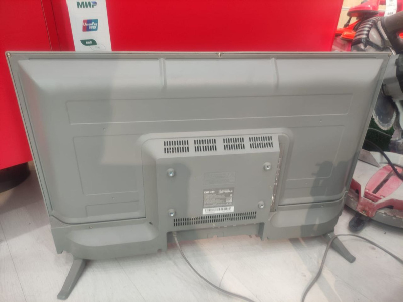 Телевизор DEXP F32F7000M/G
