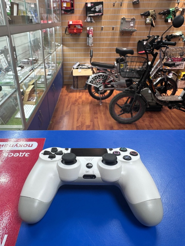 ГЕЙМПАД ДЛЯ PS4 Sony --
