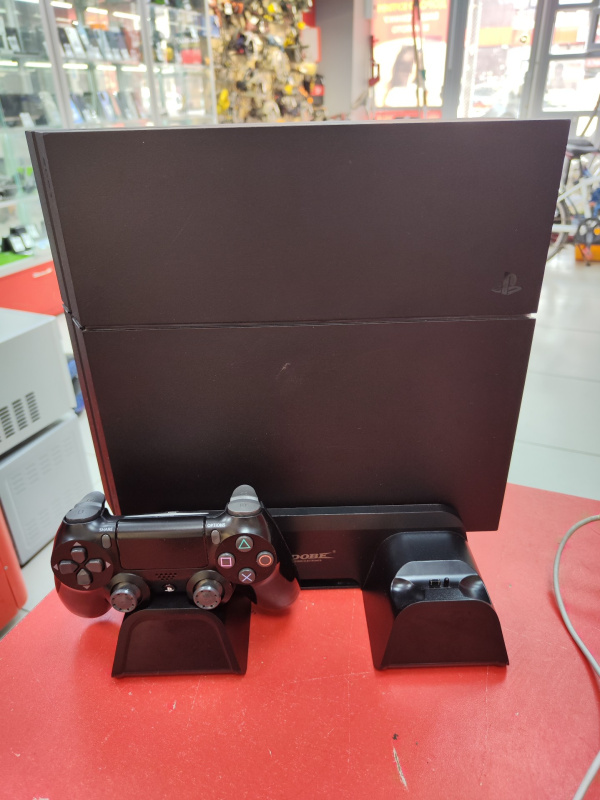 Игровая приставка Sony PS 4 fat
