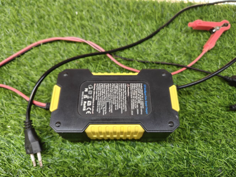 Авто аксессуар Автомобильное зарядное устройство RJ rj-c 120501a