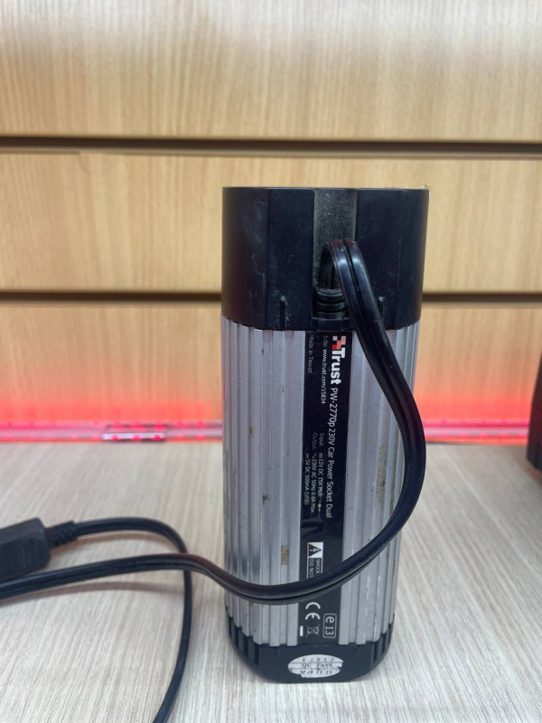 Авто аксессуар Преобразователь  Trust PW-2770P 230V