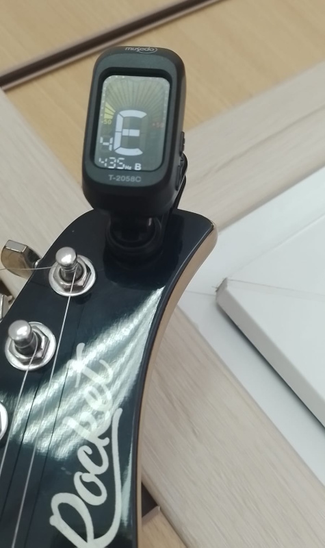 ТюнирДляНастройкиГитары Musto T-2058c