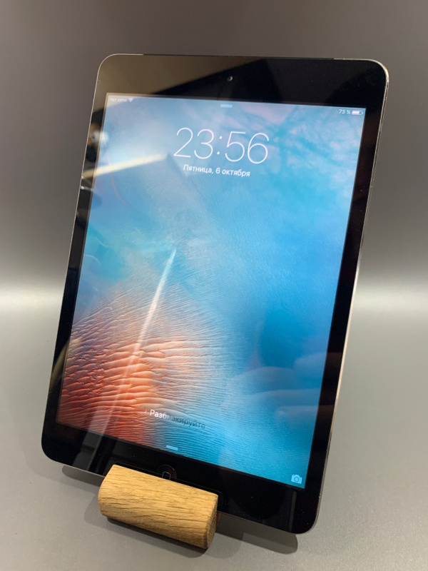 Купить Планшет Apple iPad (1-го поколения) (2010) Б/У за 0 руб