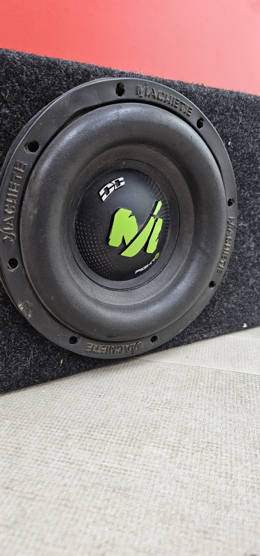 Авто сабвуфер Machete DC Fight