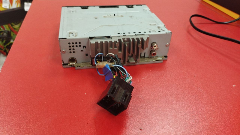 Автомагнитола Pioneer MVH-150UB