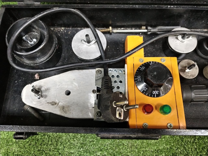 Аппарат для сварки и пайки полимеров ACDC 1