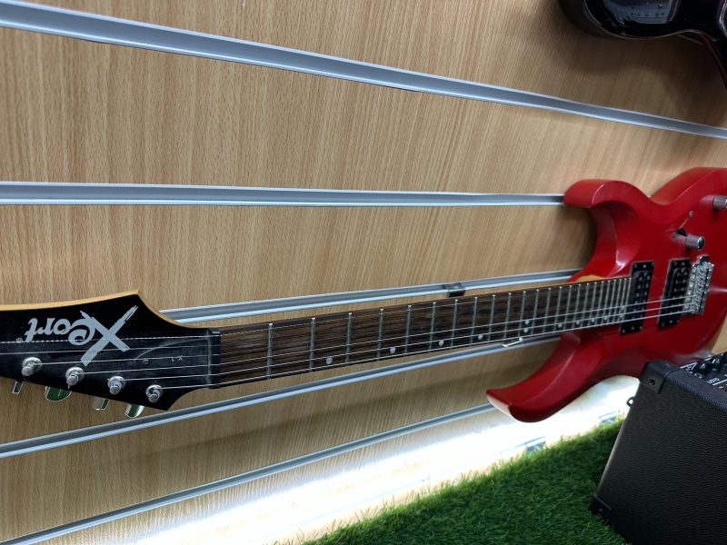 Электрогитара Cort X1