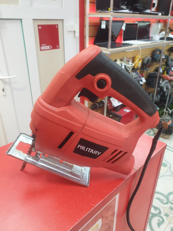 Электролобзик Military JS500