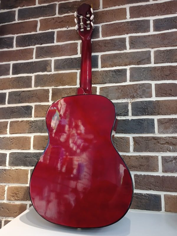 Классическая гитара BELUCCI  BC-3905