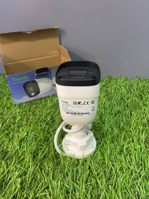 Камера видеонаблюдения   TC-C321N