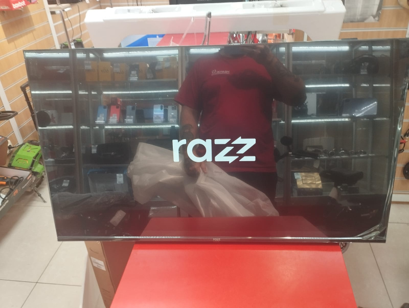 Телевизор Razz K43FSs23