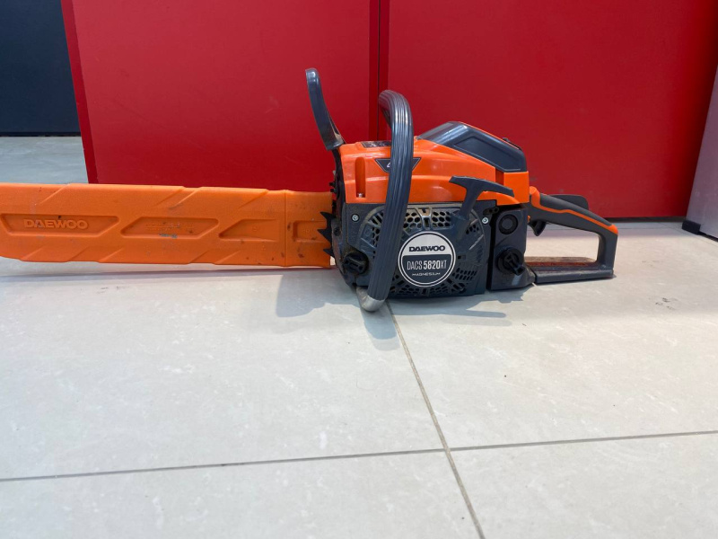 Бензопила Daewoo Electronics DACS 5820xt