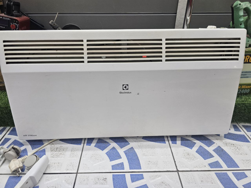 Обогреватель Electrolux AS 2000