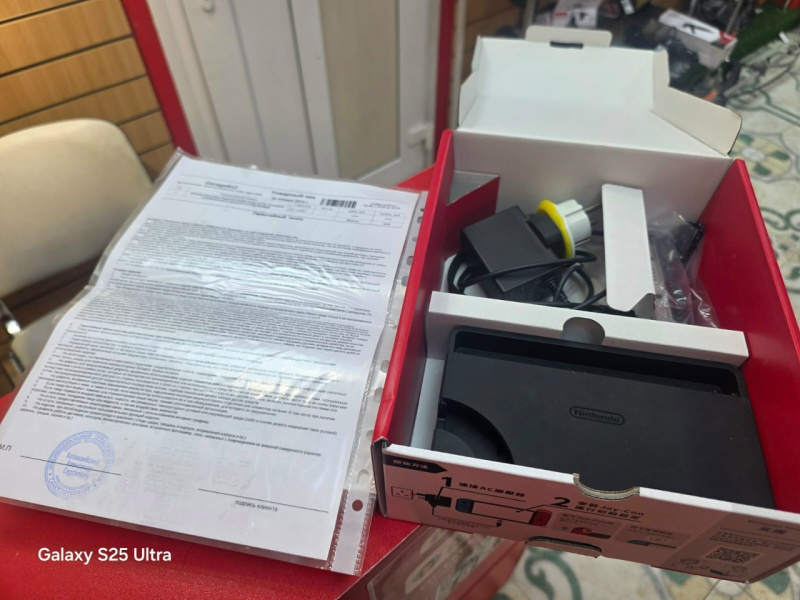 Игровая приставка Nintendo Switch Oled