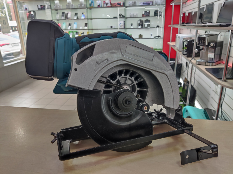 Циркулярная пила  Аккумуляторная