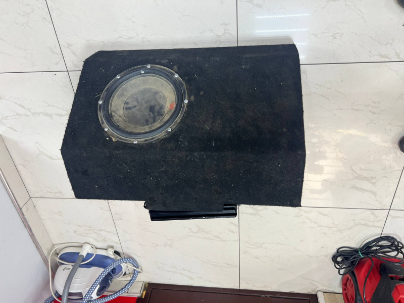 Авто сабвуфер