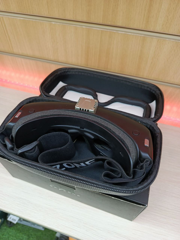 Квадрокоптер Skyzone 04xv2