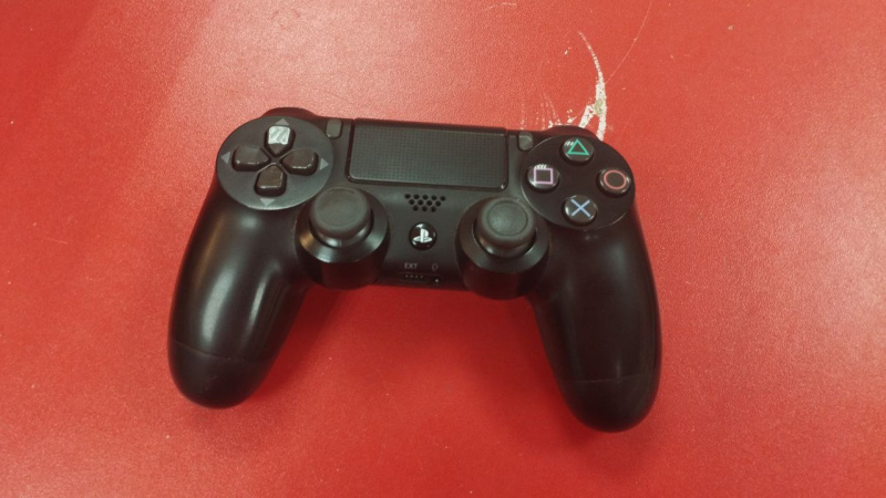 Джойстик Sony PS4