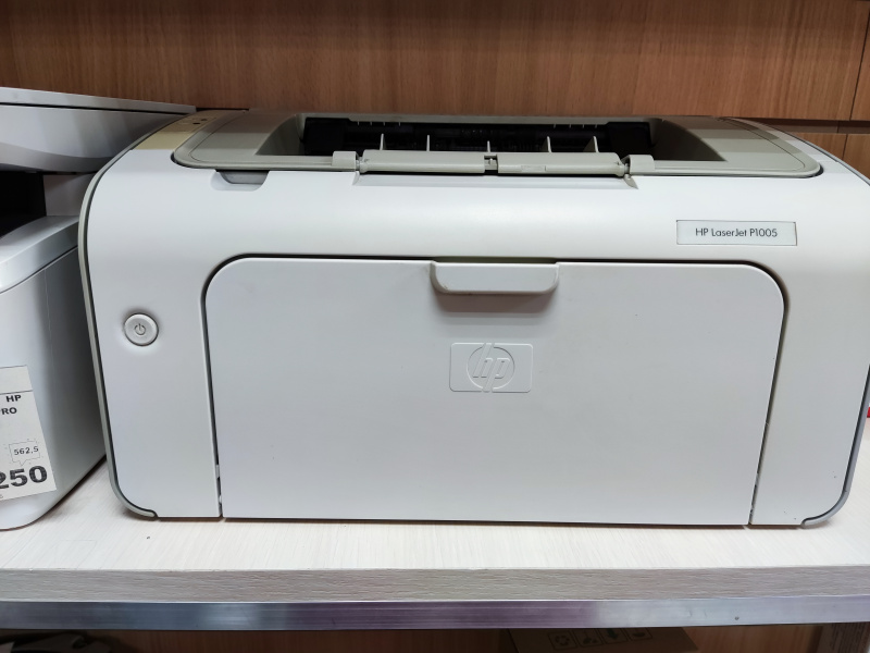 Купить Принтер HP LASERJET HP P1005 Б/У за 0 руб. — состояние 9/10