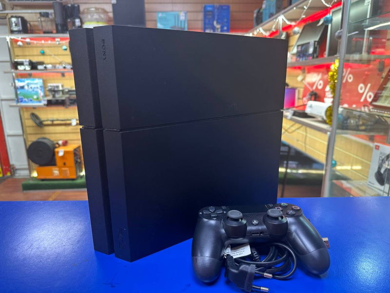 Купить Игровая приставка PS Sony 4 SLIM 1 TB Б/У за 0 руб. — состояние 9/10