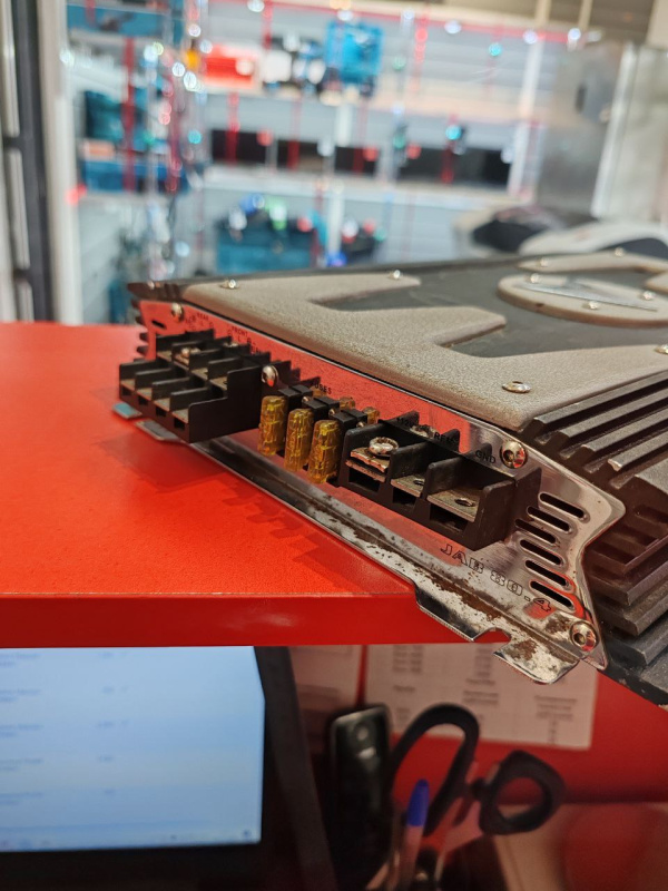 Авто усилитель Artselab Jab 80.4