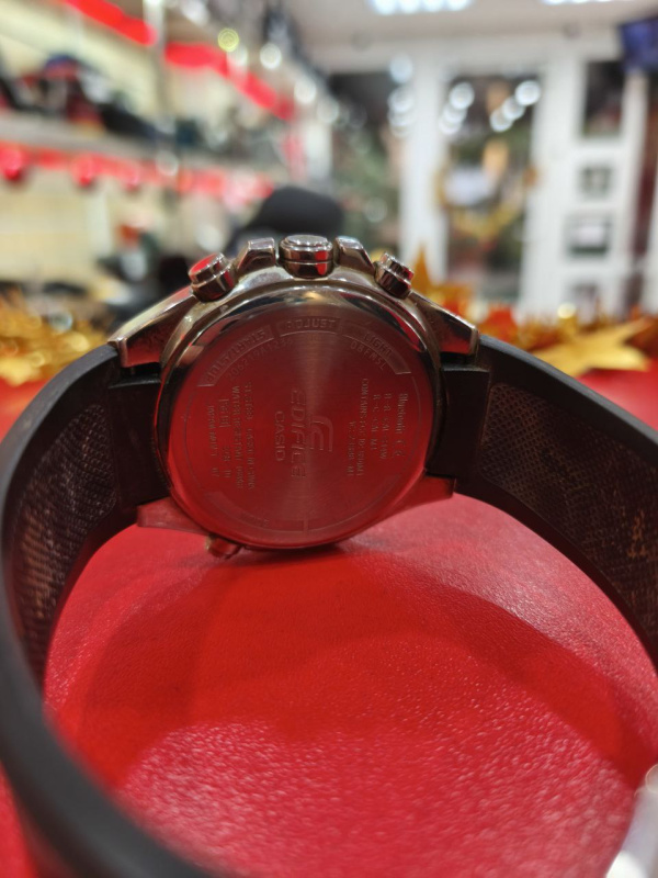 Часы наручные Casio ecb-10