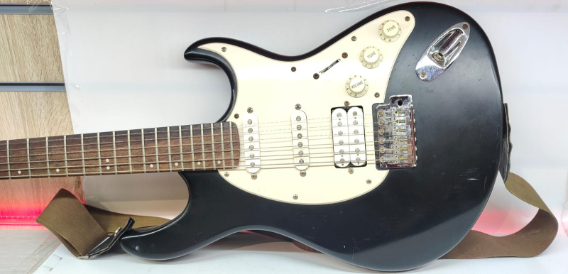 Электрогитара Cort g110