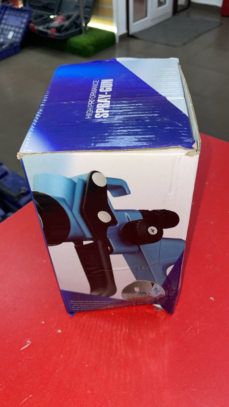 Пневматический краскопульт SPRAY GUN 3960