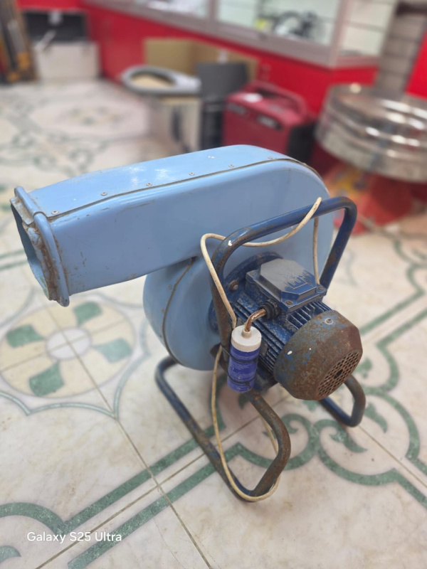 Нагнетатель  1.5КВт