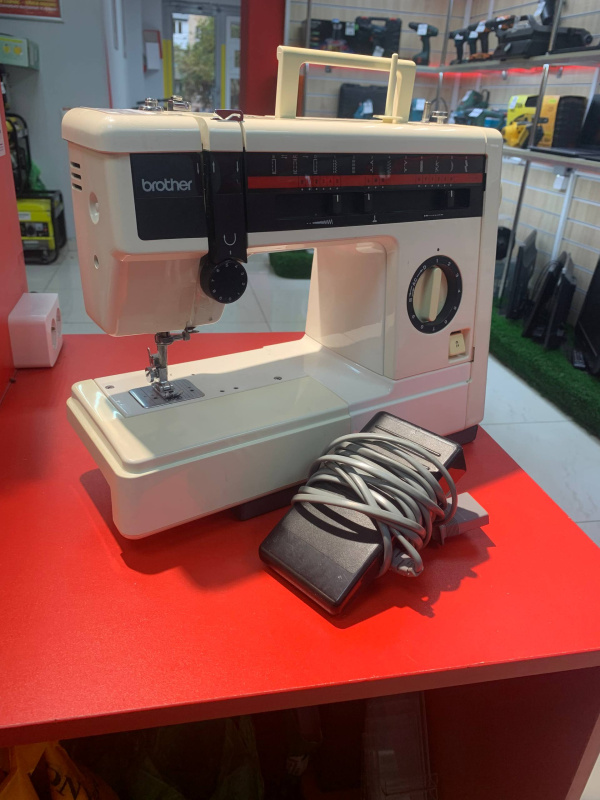Швейная машина Brother VX-2080