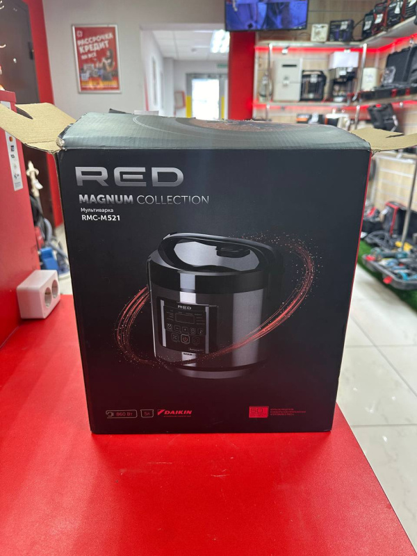 Мультиварка Red  RMC-M521