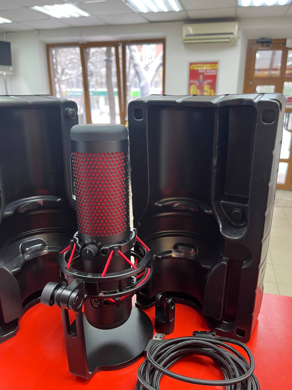 Микрофон HyperX QuadCast