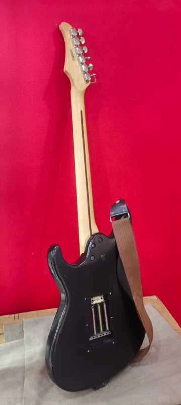 электрогитара Cort g110