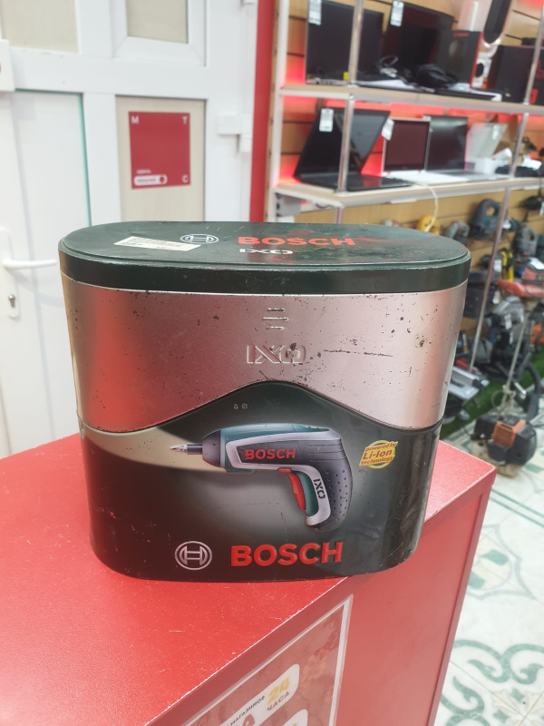 Электроотвёртка Bosch IXO 2