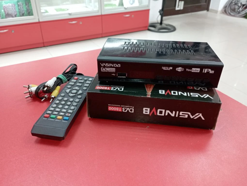цифровая приставка Yasin т8000