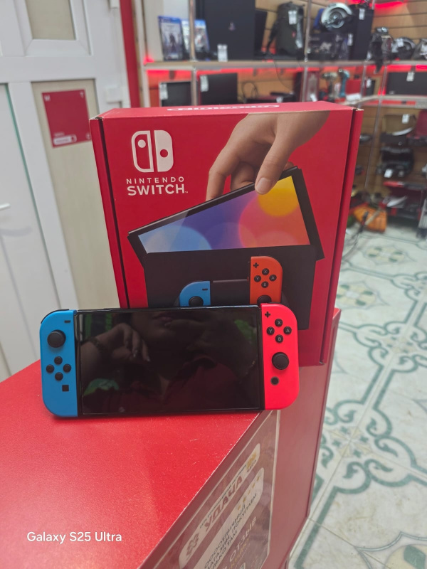 Игровая приставка Nintendo Switch Oled