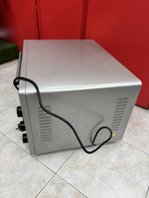 Мини-печь электрическая Starwind SMO2021