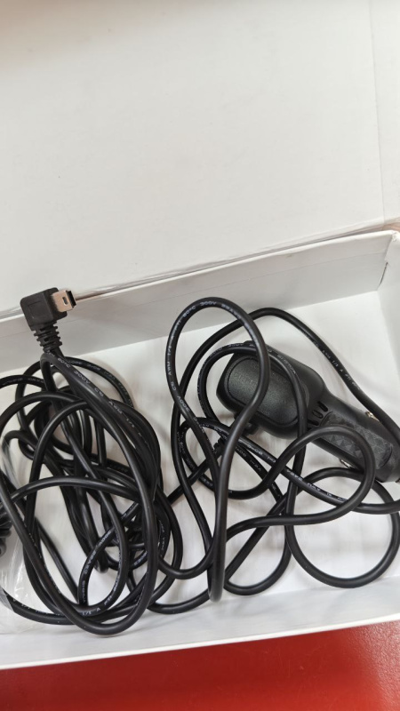 Видеорегистратор  зеркало + камера