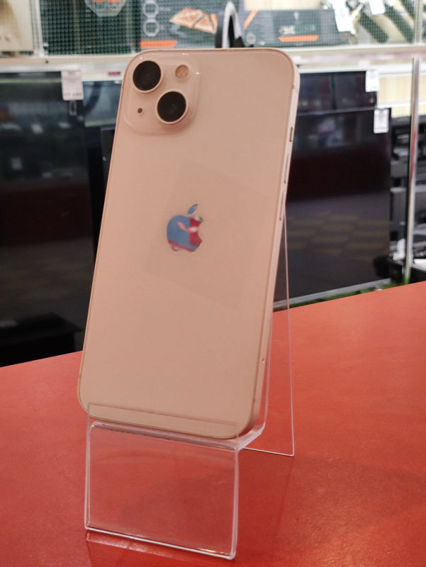 Мобильный телефон Apple iPhone 13