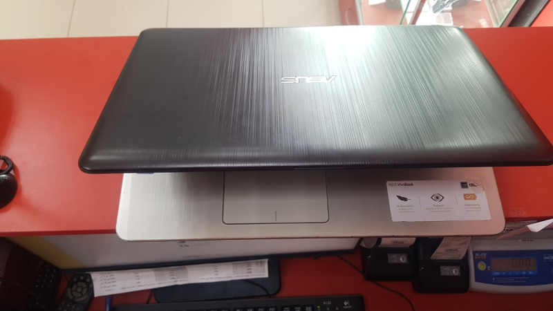 Купить Ноутбук ASUS d540n Б/У за 0 руб. — состояние 9/10