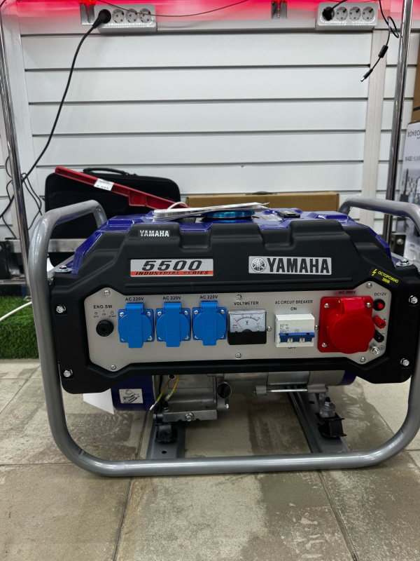 Бензогенератор Yamaha EF5500EFW