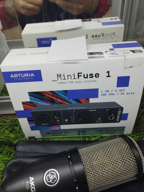 Ресивер Arturia minifuse 1