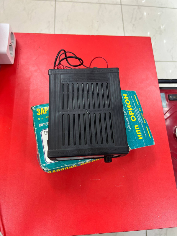 Авто аксессуар Пуско-зарядное устройство  Вымпел -30