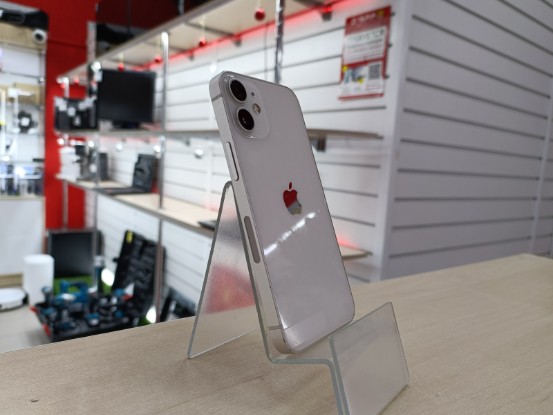 Мобильный телефон Apple iPhone 12 Mini