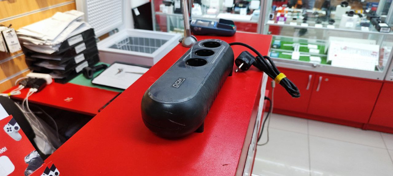 Стабилизатор напряжения -  WOW-300