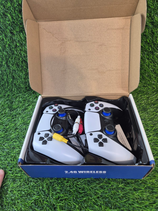 Игровая приставка  2.4g WIRELESS