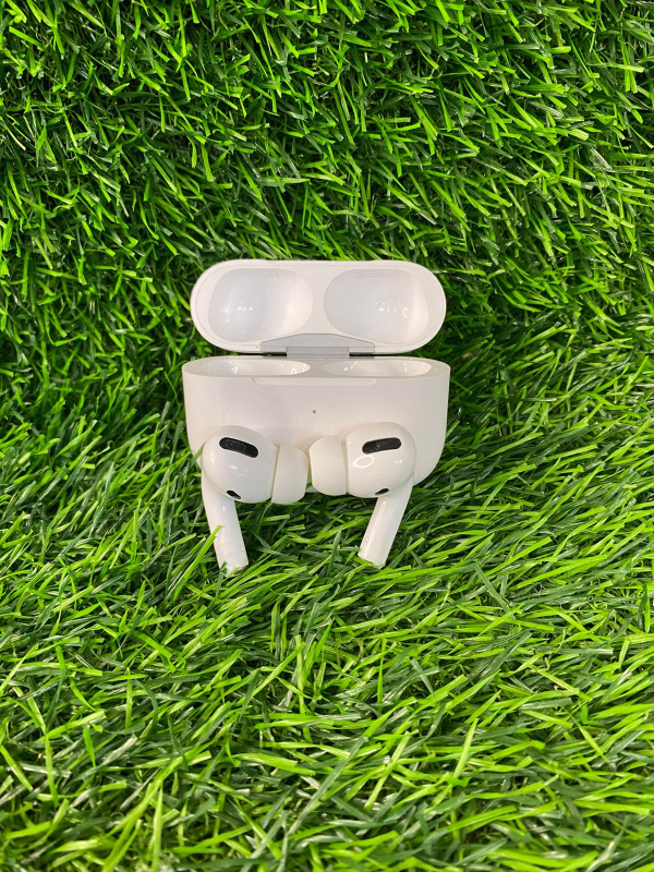 Наушники Apple AirPods Pro 1gen